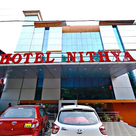 Hotel Nithya Коттаям Экстерьер фото